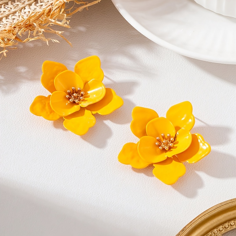 Vibrant Summer Flower Shaped Earrings for Women